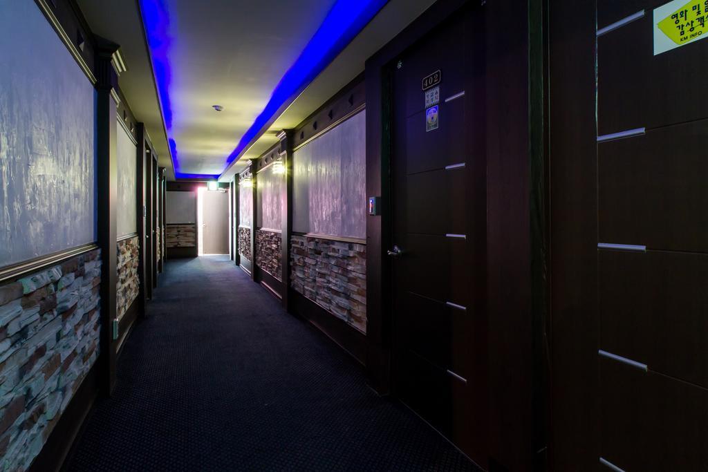 Guangju Hotel Banana Gwangju Metropolitan City Exterior photo